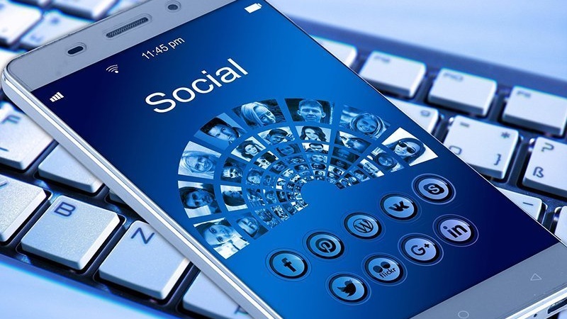 4x sales on Social easy – Gorilla Communication